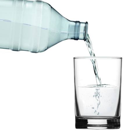 vesi, klaas, pudel Razihusin - Dreamstime