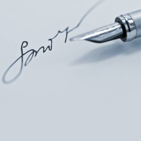 pliiats, kirjutamise, teksti, paber, tint Ivan Kmit - Dreamstime
