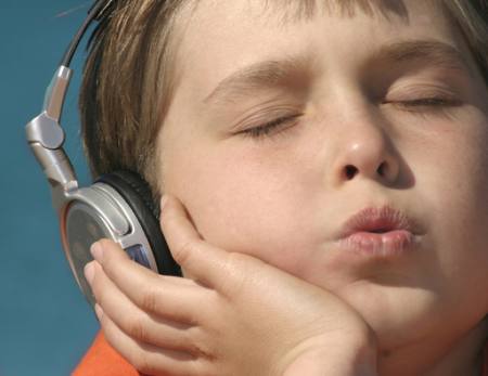 muusika, poiss, laps, kuulata, kuulata Showface - Dreamstime
