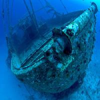 laeva veealuse, paat, ookeani, sinine Scuba13 - Dreamstime